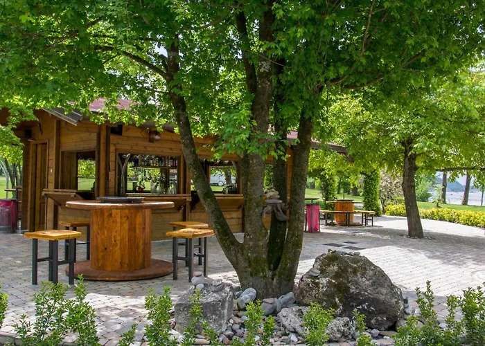 Tabine Sul Fiume Tagliamento